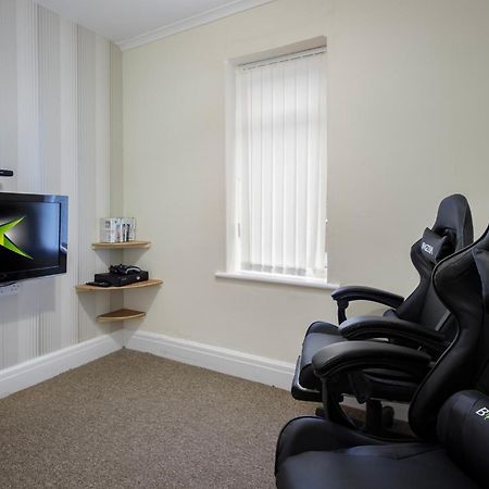 Arnside - Spacious 10-Bedroom Seaside Cottage Blackpool Dış mekan fotoğraf