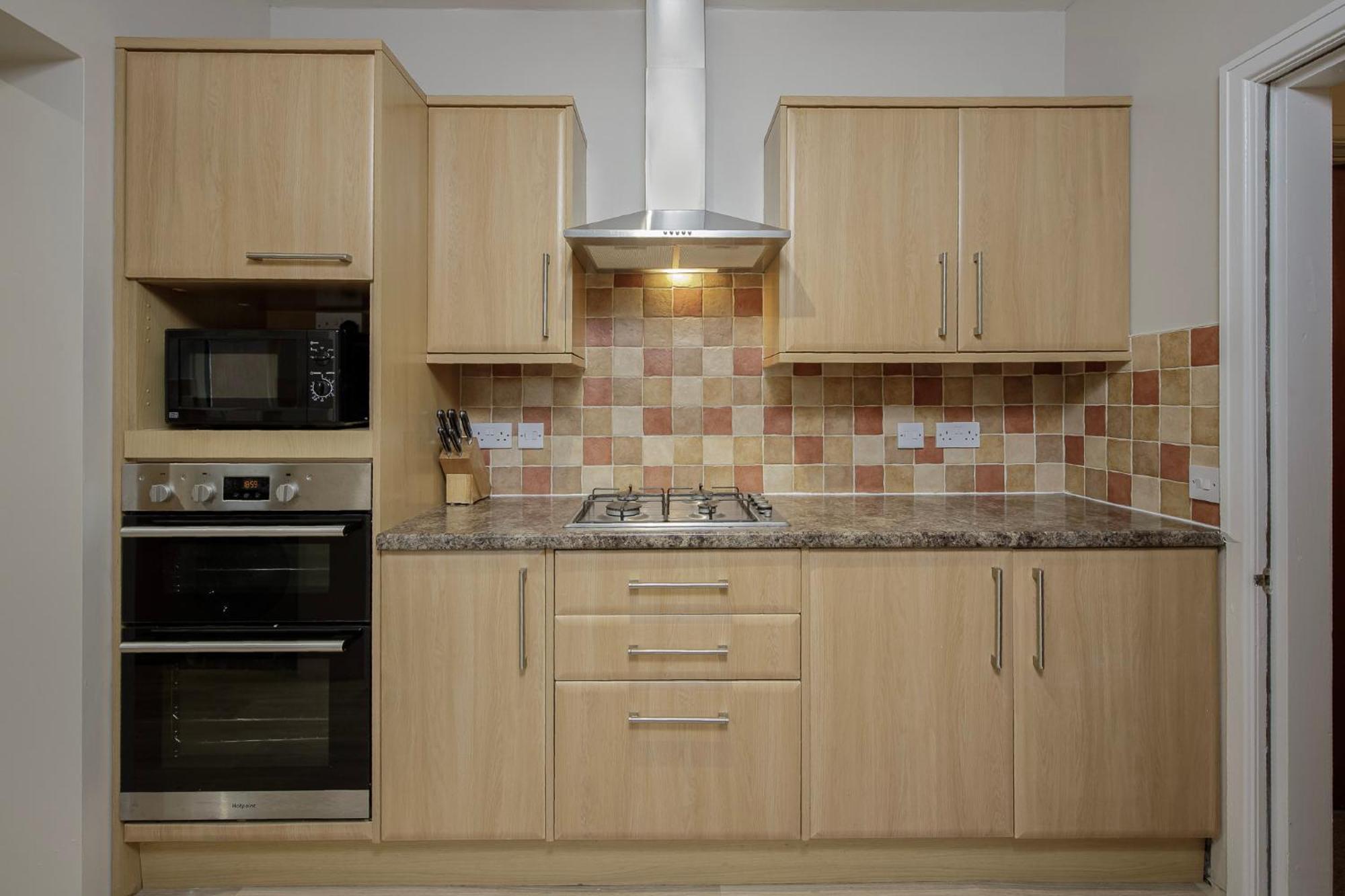 Arnside - Spacious 10-Bedroom Seaside Cottage Blackpool Dış mekan fotoğraf